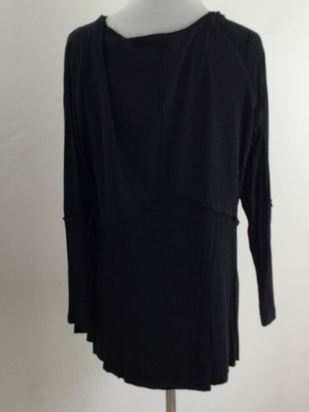 POL Black Top 2 - Picture 4 of 8